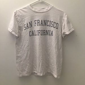 BRANDY MELVILLE San Francisco t-Shirt